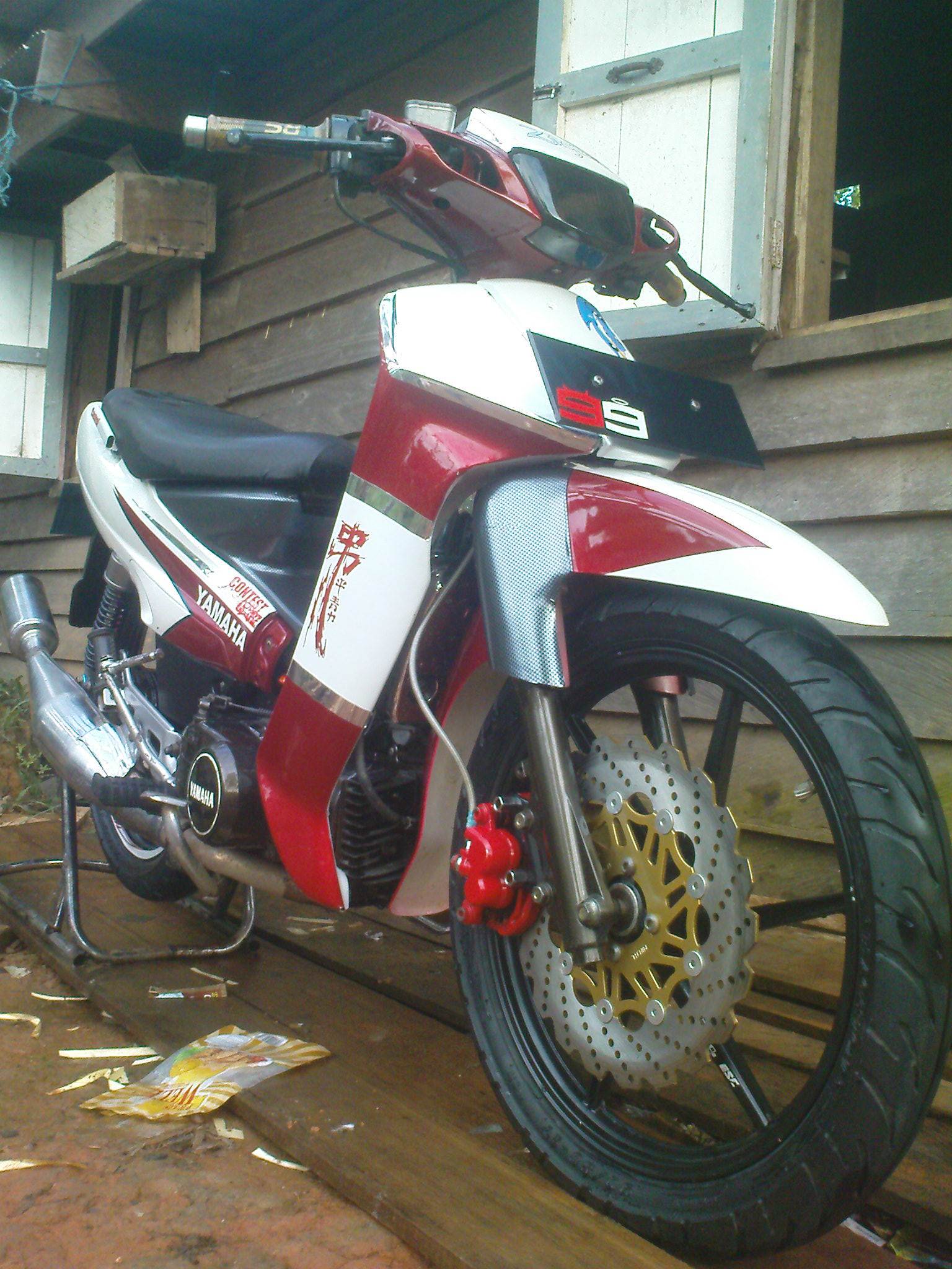 Modifikasi F 1 Zr